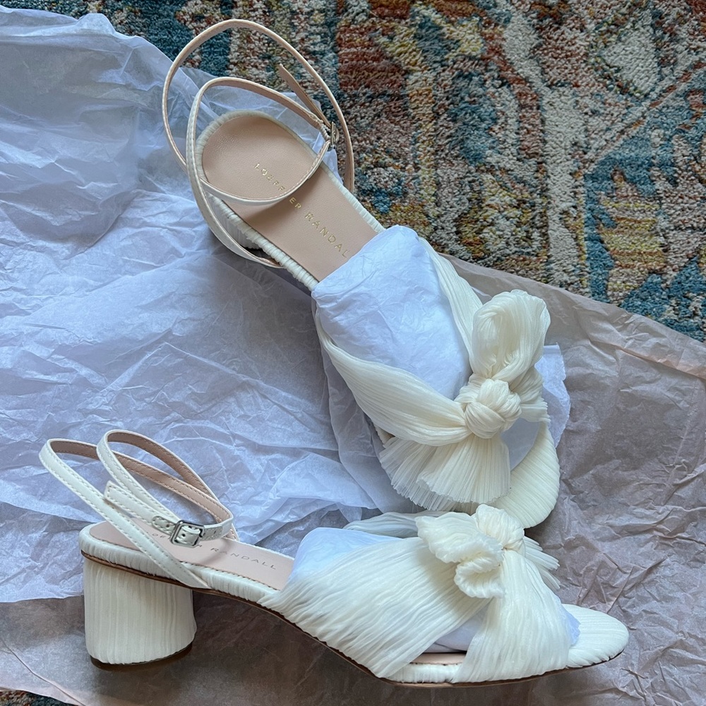 Loeffler Randal, Dahlia Ivory Pleated Bow Heel, Size 8.5, Never Worn